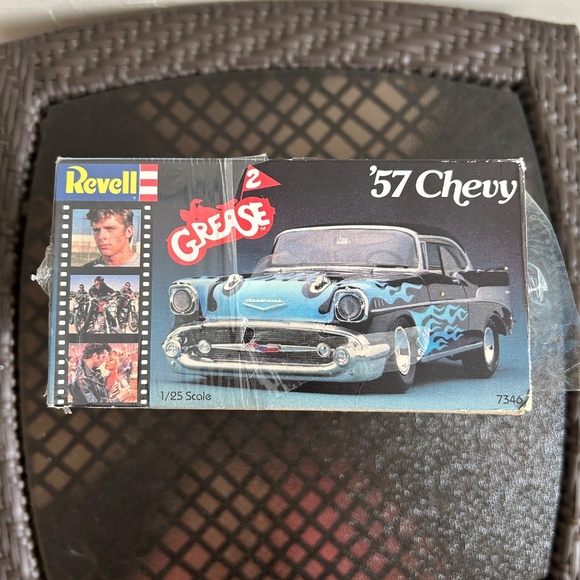 Vintage Revell Grease 2 '57 Chevy Model Kit 1/25 Scale #7346 - Picture 4 of 11